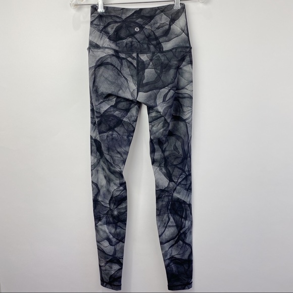 Lululemon Wunder under High rise midnight tulle - Picture 4 of 5